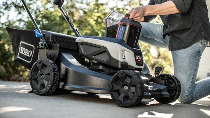Toro 60V Max Flex Force Super Recycler Lawn Mower 21 with Headlights Kit